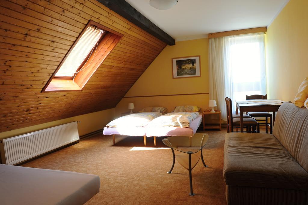 Penzion Alpina Liberec Quarto foto